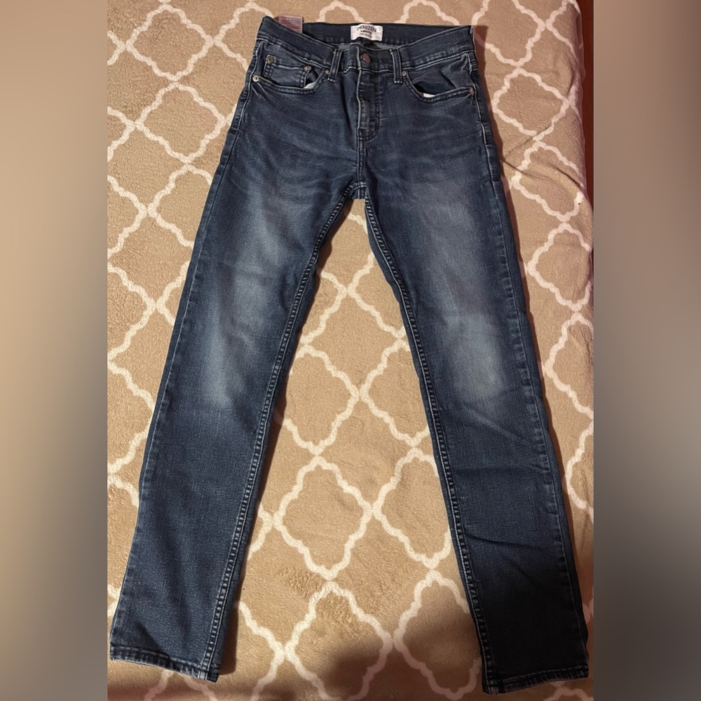 Denizen From Levi’s 288 Skinny Jeans